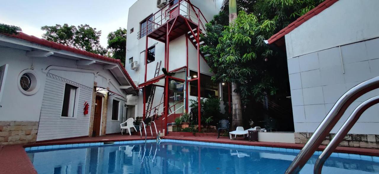 Aparthotel Maison Suisse Asuncion Luaran gambar